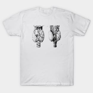 Anatomy of human thyroid gland T-Shirt